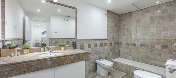 3 bedrooms Apartment in Marbella, Spain No. 191142 6