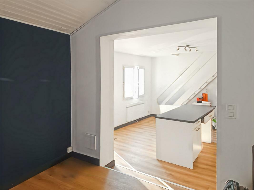 Adosado de 2 dormitorios en Port-Saint-Pere, France No. 283669