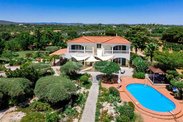 5 غرف نوم فيلا في Tavira, Portugal رقم 307950