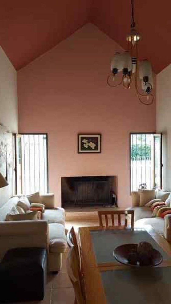 3 bedrooms House in Cordoba, Argentina No. 8039