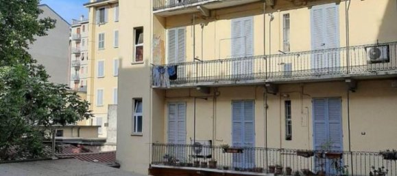 2-salle Appartement à Milan, Italy No. 244389 12