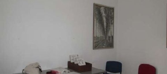 63m² Office in Milan, Italy No. 358993 4
