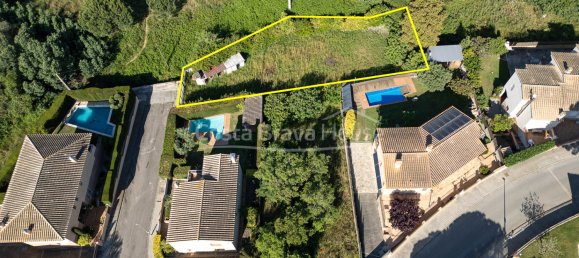  Land in Girona, Spain No. 163377 4