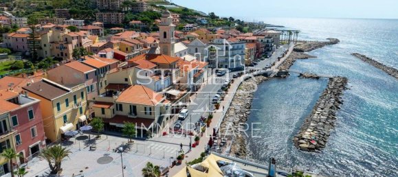 1 Schlafzimmer Wohnung in Santo Stefano al Mare, Italy, Nr. 131144 4