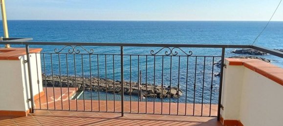 1 Schlafzimmer Wohnung in Santo Stefano al Mare, Italy, Nr. 131144 14