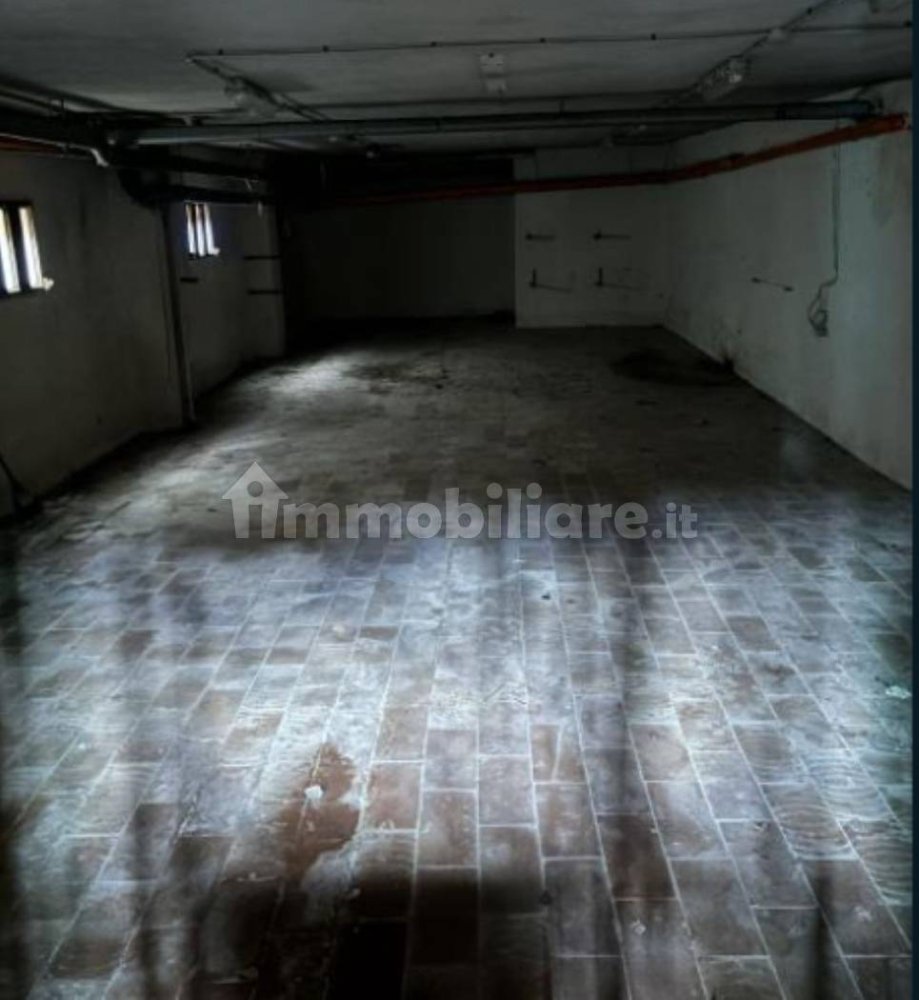 1غرفة مستودع في Lavagna, Italy رقم 92734