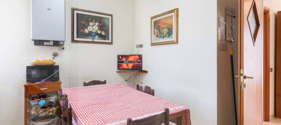 3 rooms Apartment in Mariano Comense, Italy No. 21014 36