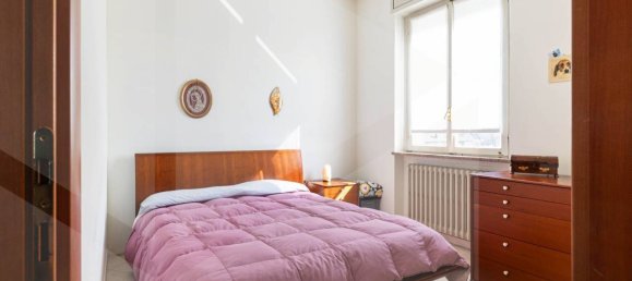 3 rooms Apartment in Mariano Comense, Italy No. 21014 27