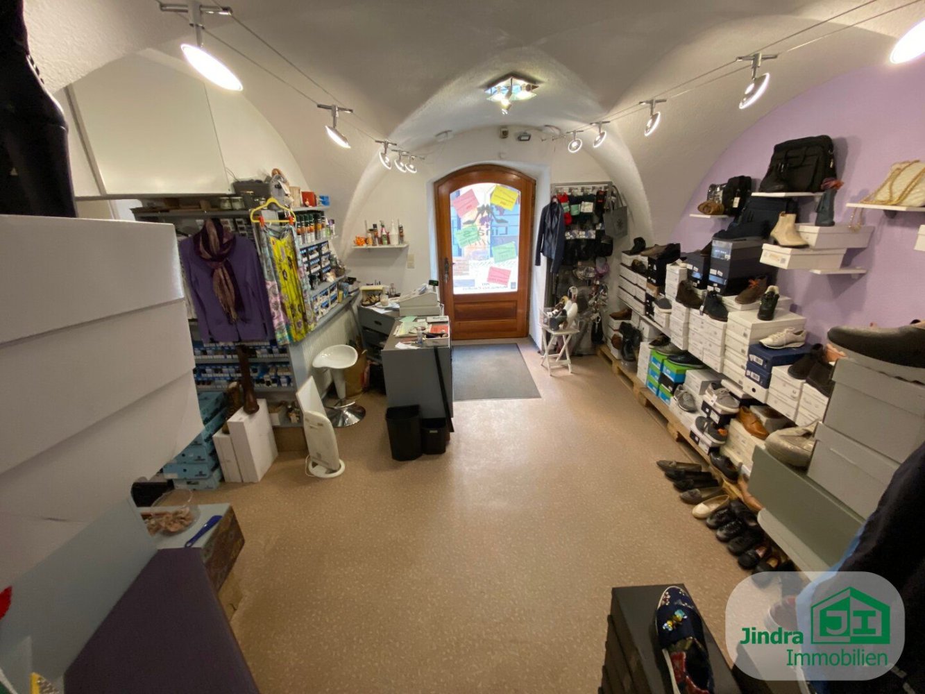 Propriété commerciale à Hall in Tirol, Austria 126m² No. 127513