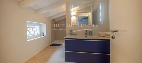 Студия в Торри дель Бенако, Италия № 206683 9