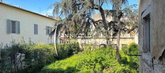 5-salle Bâtiment à Florence, Italy No. 198956 11