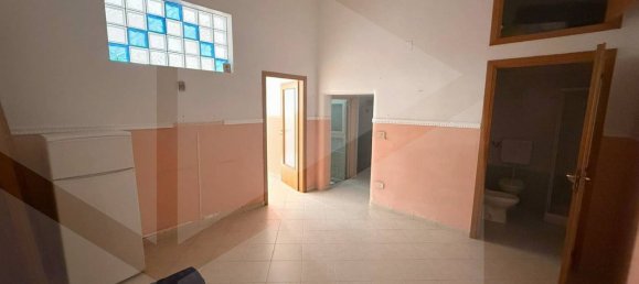 2-Zimmer Wohnung in Barletta, Italy, Nr. 21069 5