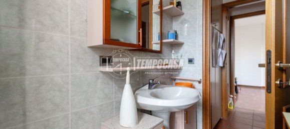 3 Schlafzimmer Doppelhaus in Reggio Emilia, Italy, Nr. 349373 16