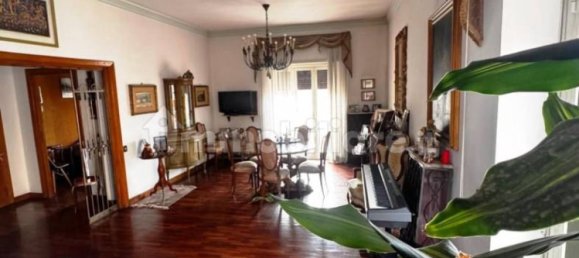 4 bedrooms Apartment in Rome, Italy No. 333647 12