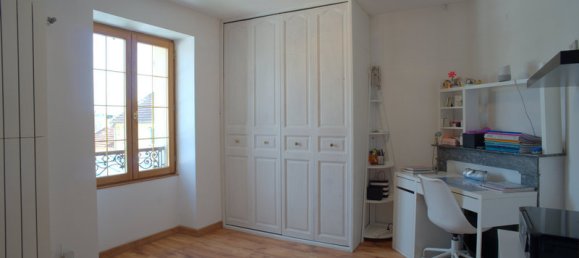 4 Schlafzimmer Haus in Ozouer-le-Voulgis, France, Nr. 207764 20
