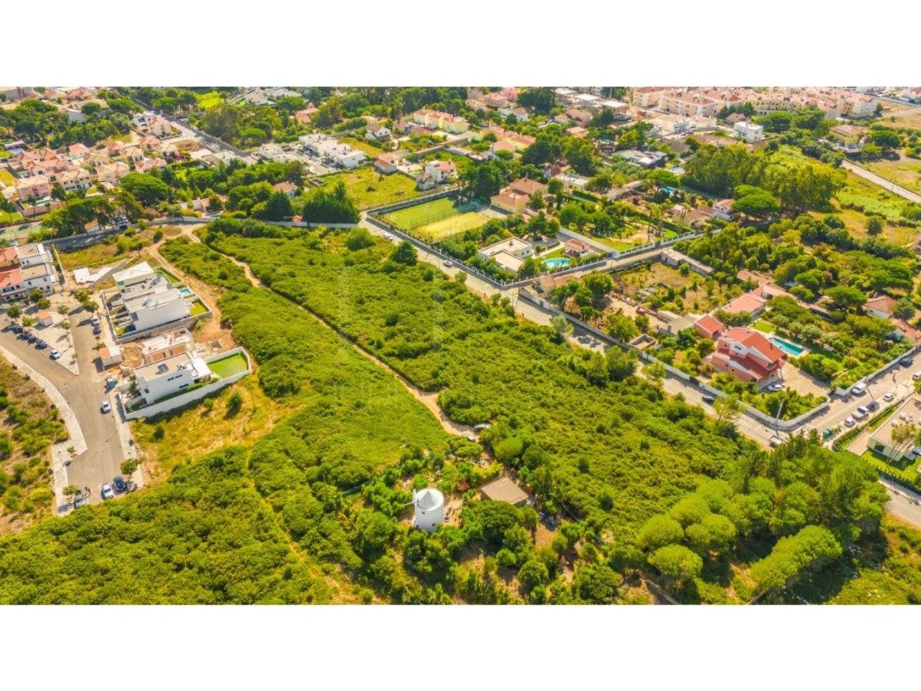 Terreno em Sintra, Portugal 12142 m² N.º 128910