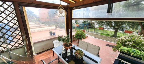 5-salle Appartement à Prato, Italy No. 45693 20