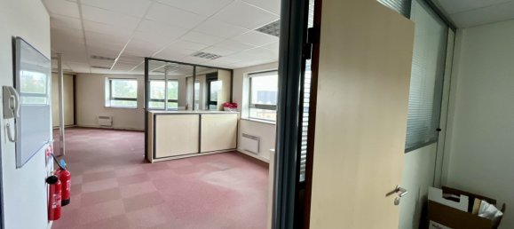 Офис 103м² в Лилль, Франция № 67858 12