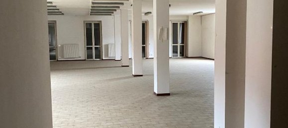 20-Zimmer Haus in Como, Italy, Nr. 11650 20