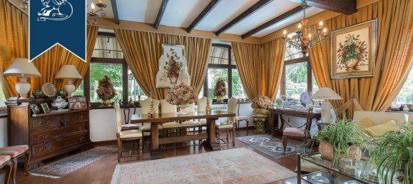 5 bedrooms Villa in Vermezzo con Zelo, Italy No. 333086 34