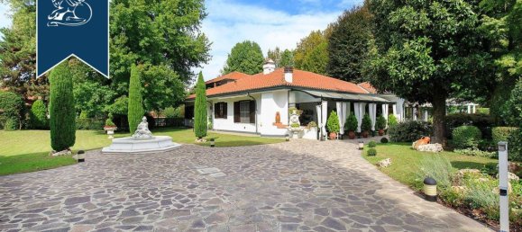 5 bedrooms Villa in Vermezzo con Zelo, Italy No. 333086 12