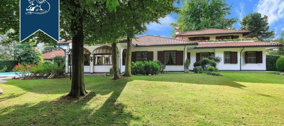 5 bedrooms Villa in Vermezzo con Zelo, Italy No. 333086 7
