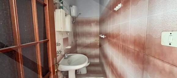 4 bedrooms House in Mariglianella, Italy No. 195815 7