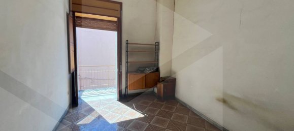 4 bedrooms House in Mariglianella, Italy No. 195815 18