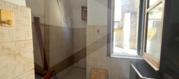 4 bedrooms House in Mariglianella, Italy No. 195815 14