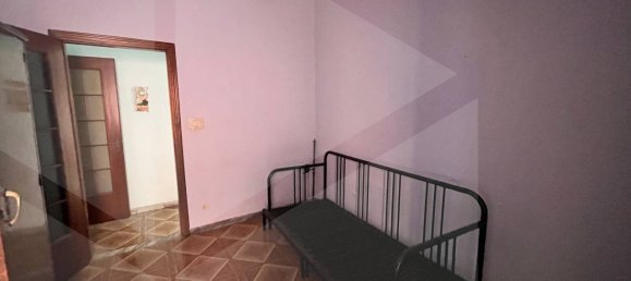 4 bedrooms House in Mariglianella, Italy No. 195815 12