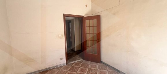 4 bedrooms House in Mariglianella, Italy No. 195815 20