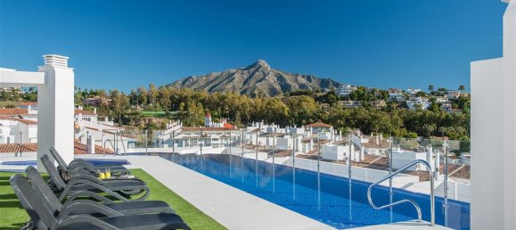 3 bedrooms Apartment in Marbella, Spain No. 135648 24