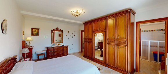 Вилла с 9 спальнями в Камерата Пичена, Италия № 343284 21