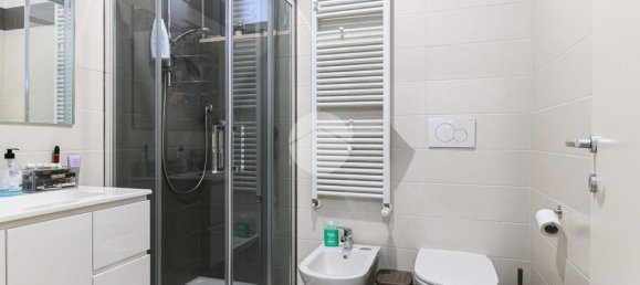 2 Schlafzimmer Wohnung in Rome, Italy, Nr. 139087 20