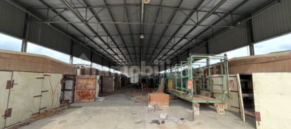1500m² Warehouse in Rosciano, Italy No. 69192 17
