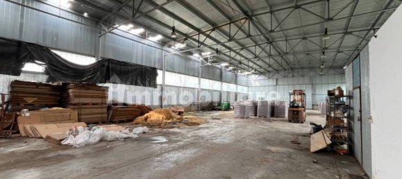 1500m² Warehouse in Rosciano, Italy No. 69192 25