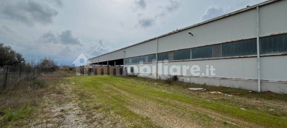 1500m² Warehouse in Rosciano, Italy No. 69192 4