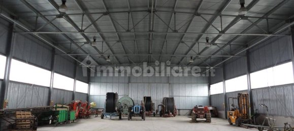 1500m² Warehouse in Rosciano, Italy No. 69192 13