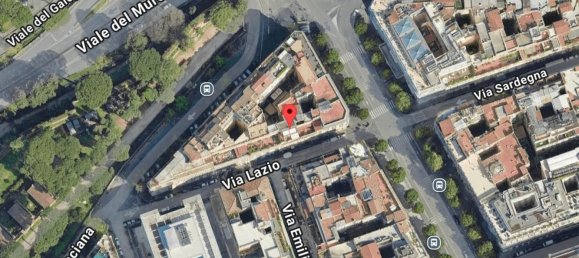 2 bedrooms Apartment in Rome, Italy No. 378135 3