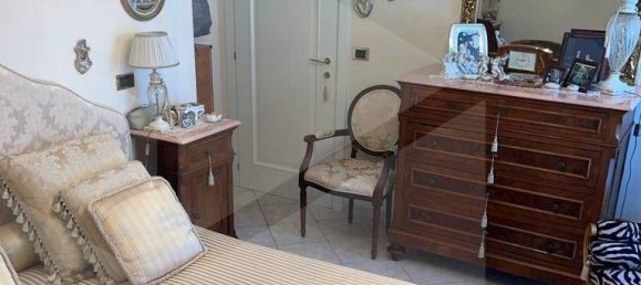 5-Zimmer Wohnung in Bologna, Italy, Nr. 27514 24