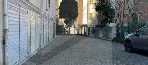 5-Zimmer Wohnung in Bologna, Italy, Nr. 27514 7