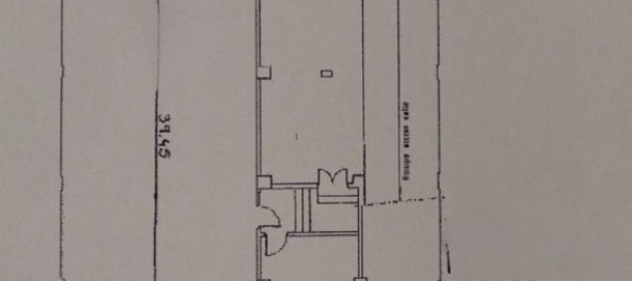 1300m² Commercial property in Madrid, Spain No. 112187 3