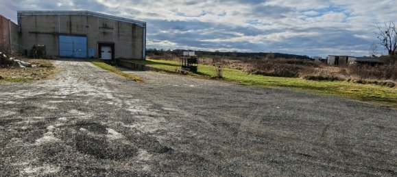 Propiedad comercial en Tricot, France 12156 m² No. 251787 8