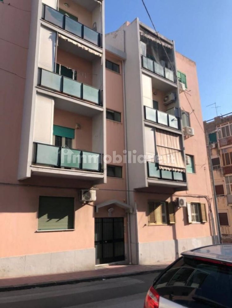 2 غرف نوم شقة في Messina, Italy رقم 216353