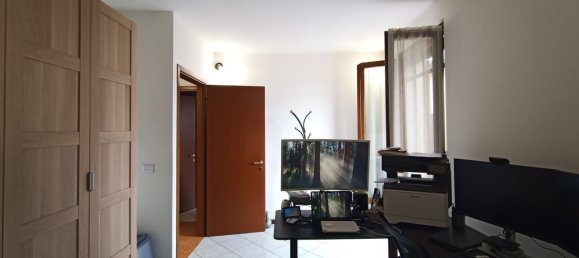 4 rooms House in San Prospero, Italy No. 295662 35