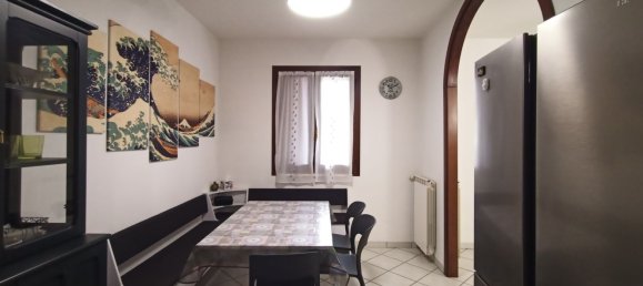 4 rooms House in San Prospero, Italy No. 295662 18