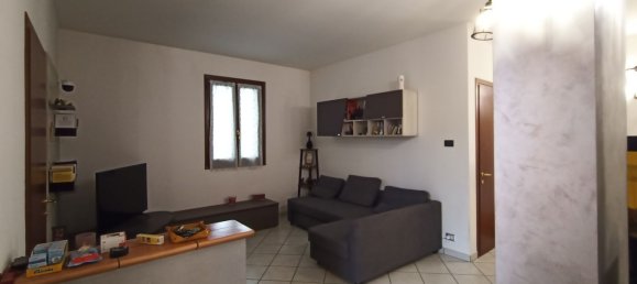 4 rooms House in San Prospero, Italy No. 295662 10