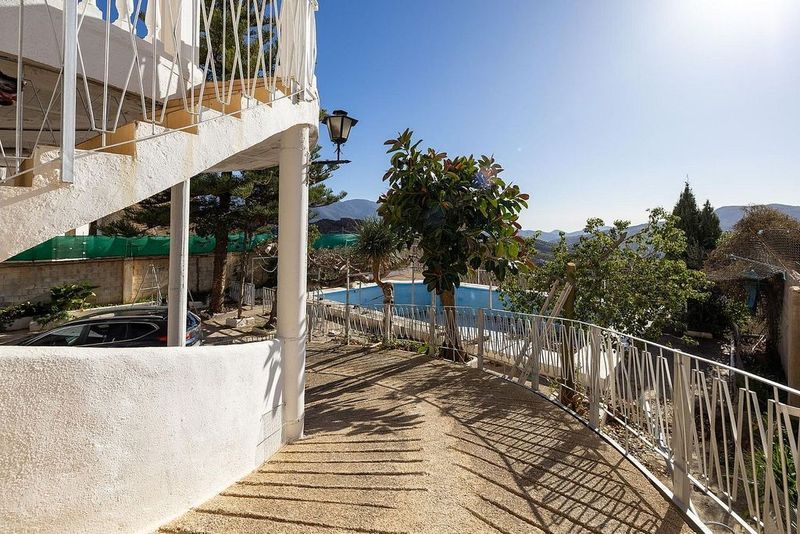 6 bedrooms House in Lanjaron, Spain No. 233533