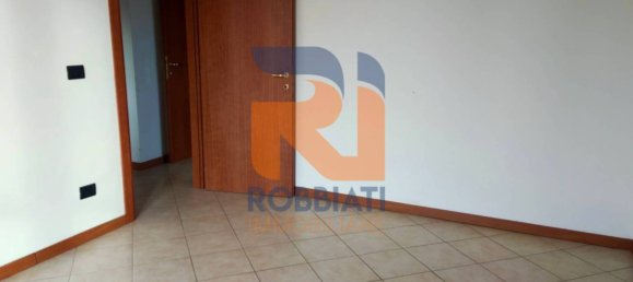 Квартира с 2 спальнями в Кава Манара, Италия № 237113 16