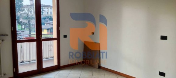 Квартира с 2 спальнями в Кава Манара, Италия № 237113 18